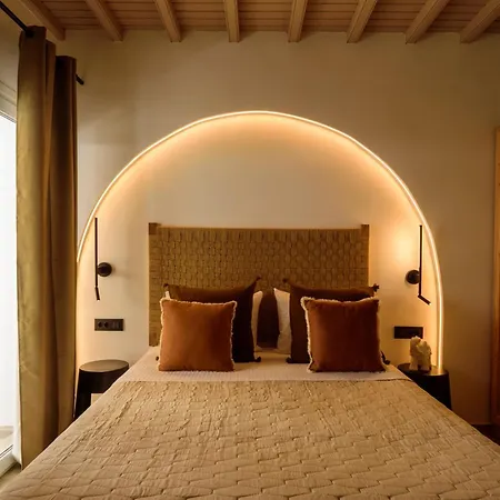 Olive Mykonos 4*