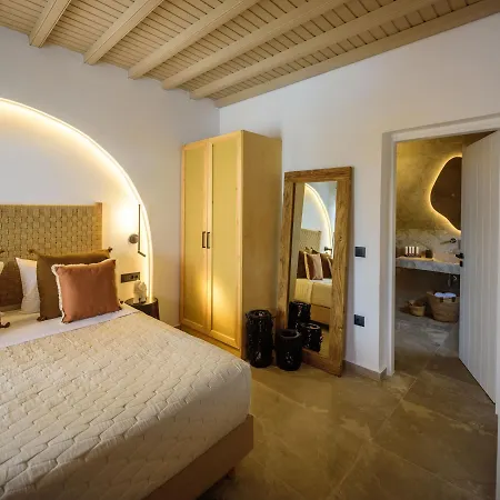 Olive Mykonos Aparthotel 4*