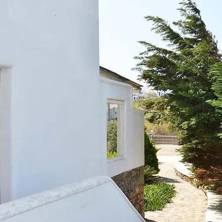 Olive Mykonos Apart-hotel 4*