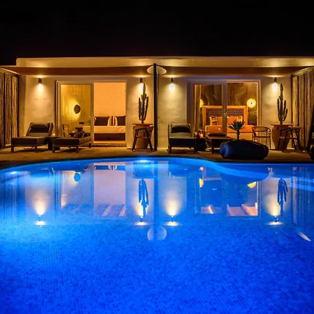 Olive Mykonos Apartmanhotel 3*