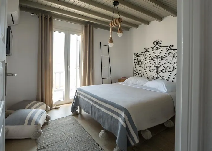 Olive Mykonos 4* אנו מרה