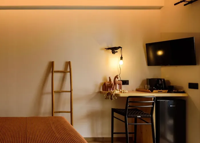 Olive Mykonos אנו מרה