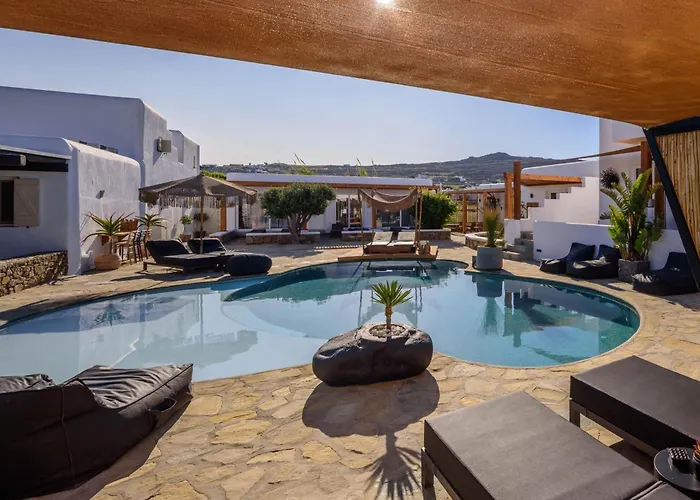 Olive Mykonos אנו מרה